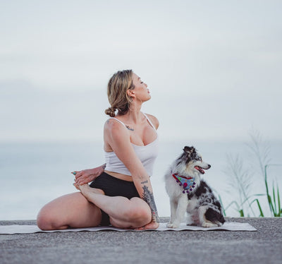 YOGA Practices to Do with Your Pup